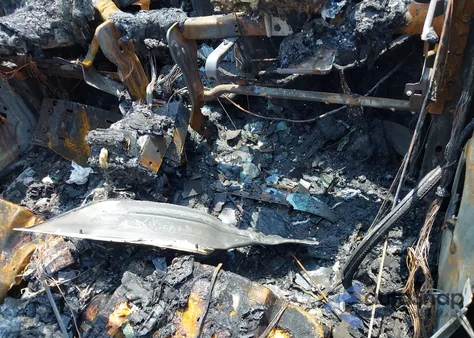 2005 Chrysler Pacifica Limited из США, поврежденный, VIN 2C8GF78415R356580